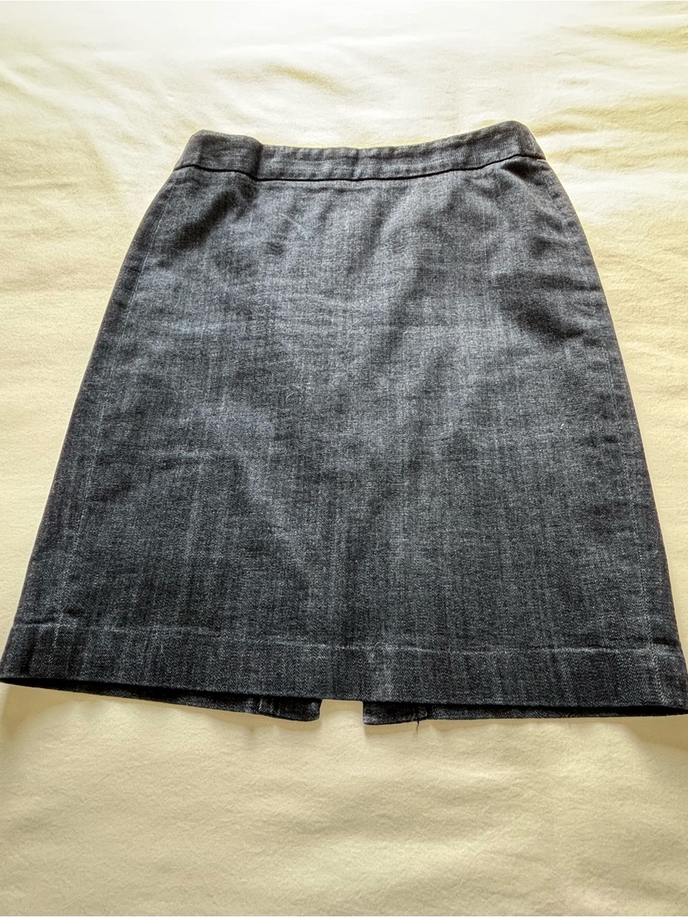 EUC! J.Crew Factory Denim Pencil Skirt